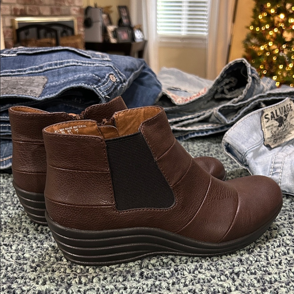 Chic Brown Ankle Booties with Wedge Heel